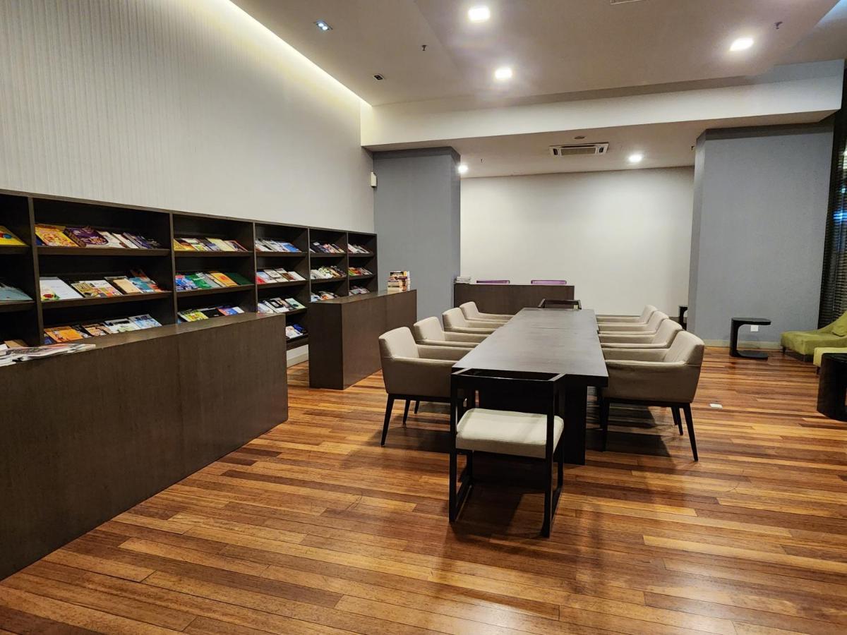 Regalia Suites Kuala Lumpur Klcc المظهر الخارجي الصورة