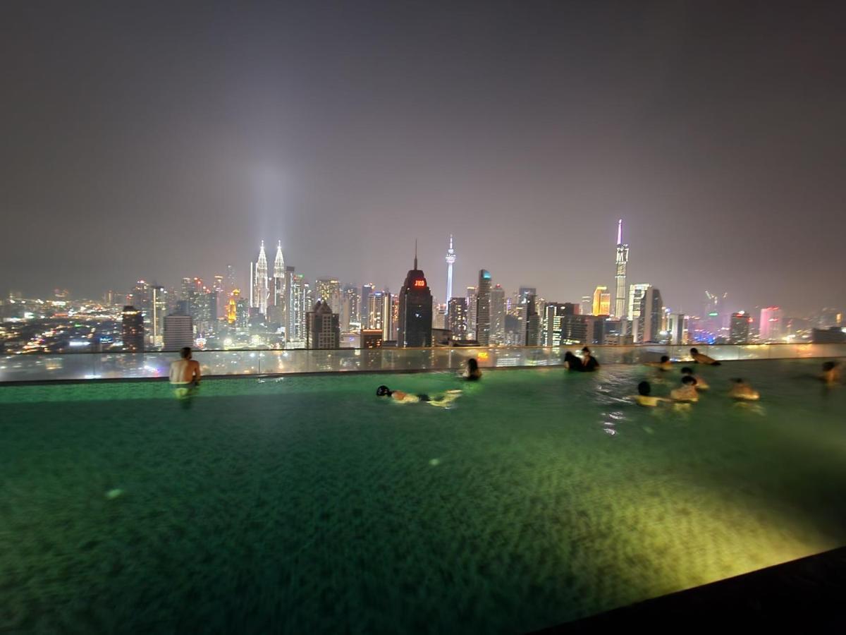 Regalia Suites Kuala Lumpur Klcc المظهر الخارجي الصورة